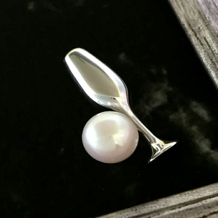 あこや真珠 パールブローチ ≪トイプードル≫ ホワイト系 6.5-7.0mm BBB シルバー(silver) ピンブローチ【受注発注品】[n5] :  23-82-lar65bbb-w : 真珠の卸屋さん - 通販 - Yahoo!ショッピング