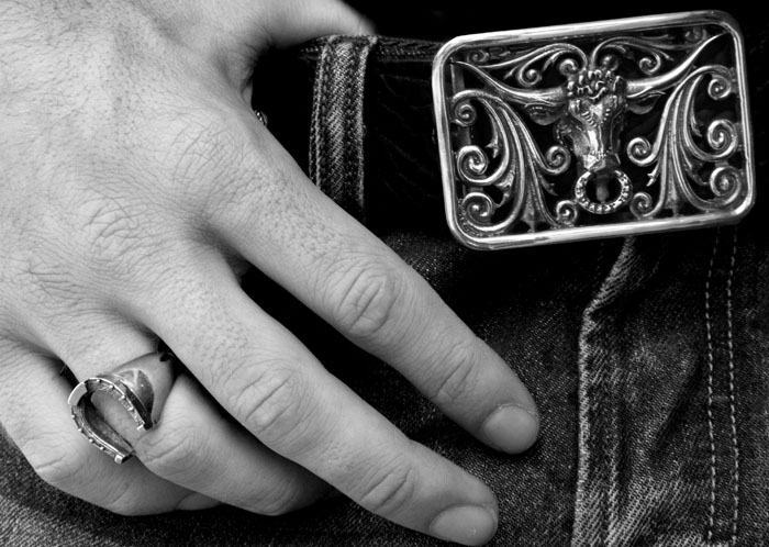 レザーベルト アメリカ製 メンズベルト 人気 ソファーアリ Ari ブランド ザ 人気 Silver925 トップ式バックル ブル Soffer シルバー製 ブランド 小旅行 レザーベルト 正規品 本革ベルト 繊細美麗で強烈なインパクト おしゃれ おしゃれ 送料無料 アメリカ