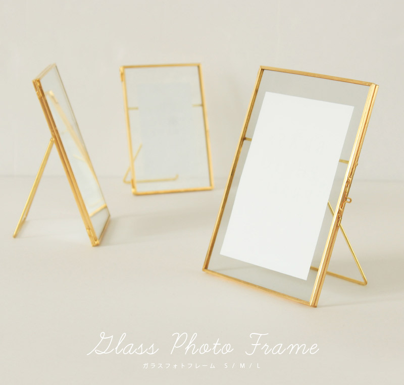 楽天市場 あす楽 メーカー直送 Glass Photo Frame ガラス フォトフレーム S おしゃれ アンティーク ゴールド ｌ判 写真立て 真鍮 チェキ フォトスタンド はがき ポストカード ガラスフレーム 結婚写真 家族写真 雑貨 ギフト プレゼント Ssi らぐー