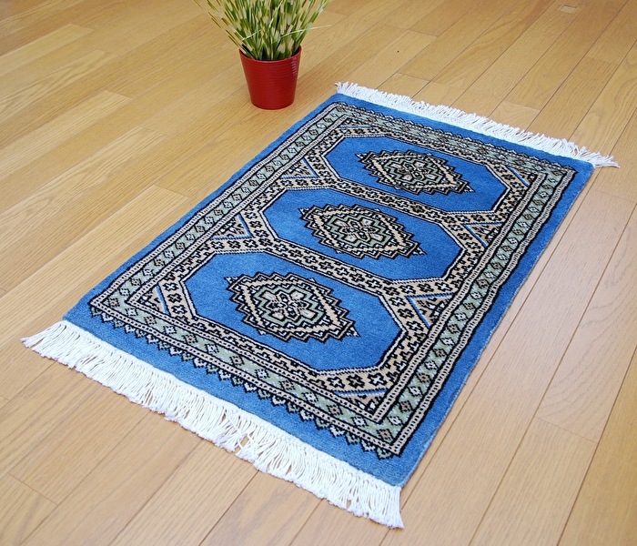 ③パキスタン段通 ウール(毛)100% 楽天市場】◇限定品◇ 伝統の逸品 天然ウール100％ 49×73cm パキスタン