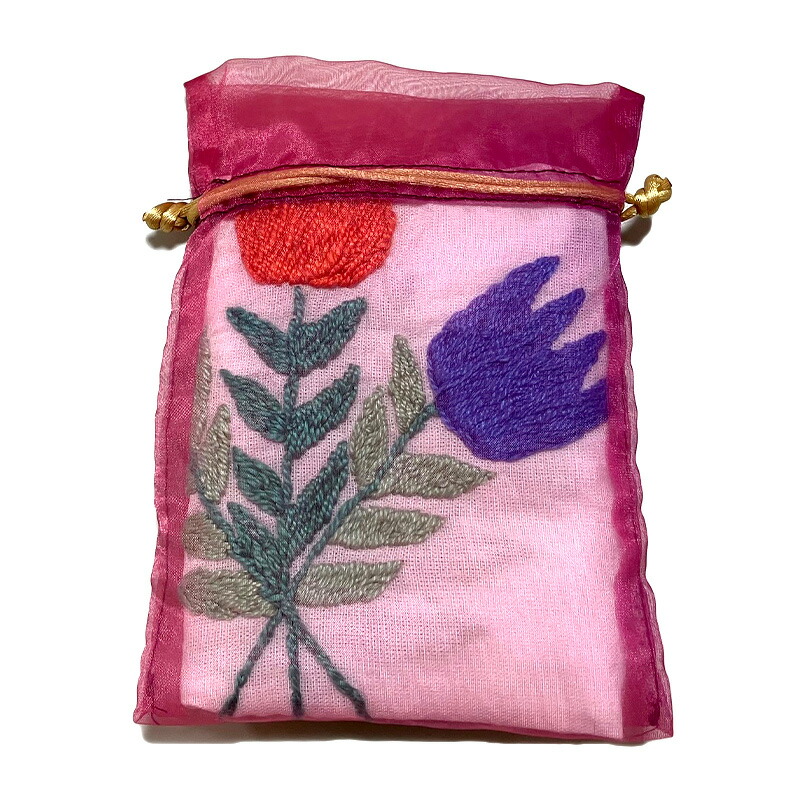 ラバリ刺繍bagとウクライナブラウスとウクライナ刺繍のbag4個セット 楽天市場】ウクライナ雑貨ウクライナの伝統刺繍工房「Garmoniya