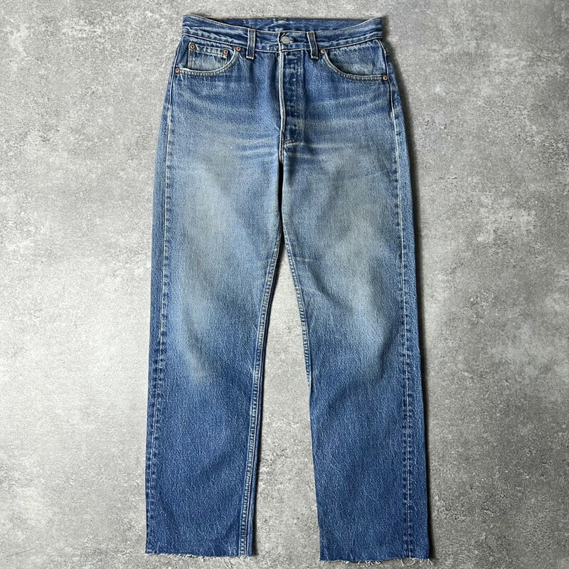 リーバイス、501、W32L32、ストレート、90年代頃、ビンテージ、ジーンズ 楽天市場】ヒゲ 90s USA製 Levis 501 デニム パンツ 32 33 / 90年代