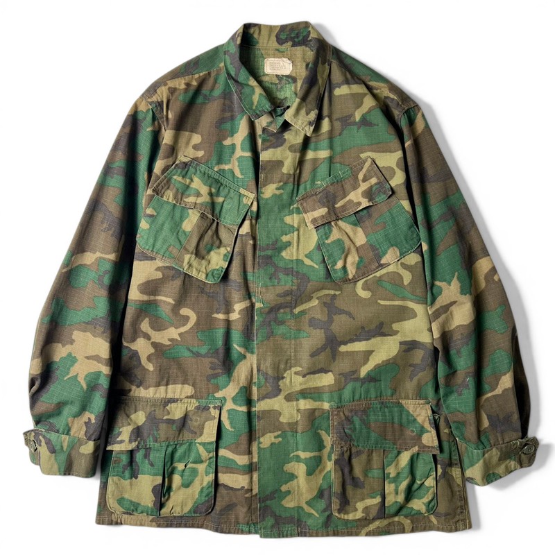 60s US ARMY 米軍実物 4th ERDL 緑であること岩礁 合鴨 ジャングルファティーグ 上衣 M-L / 60年月日 ビンテージ ミリタリー 偽装 【中古】 古着 亜米利加古着 USED ユーズド 中古 VINTAGE US古着 アメカジ