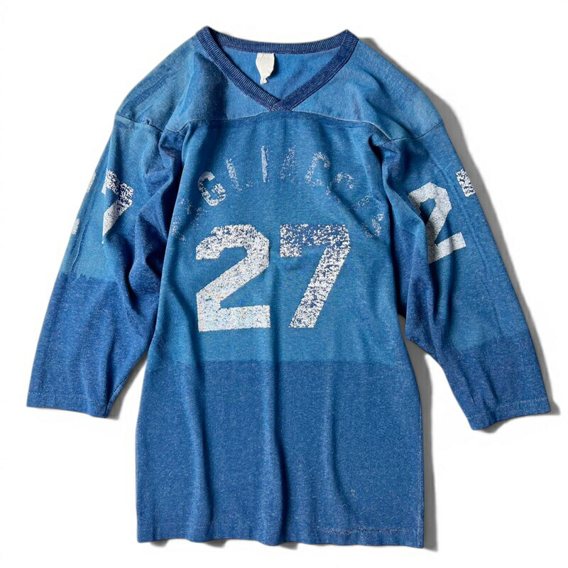 雰囲気系 70s UNKNOWN 4面 プリント Vネック ジャージ フットボール Tシャツ / 70年代 ビンテージ ブルー ロンT 青 襤褸 【中古】 古着 アメリカ古着 USED ユーズド 中古 VINTAGE US古着 アメカジ｜US古着 RUMRAGE 店