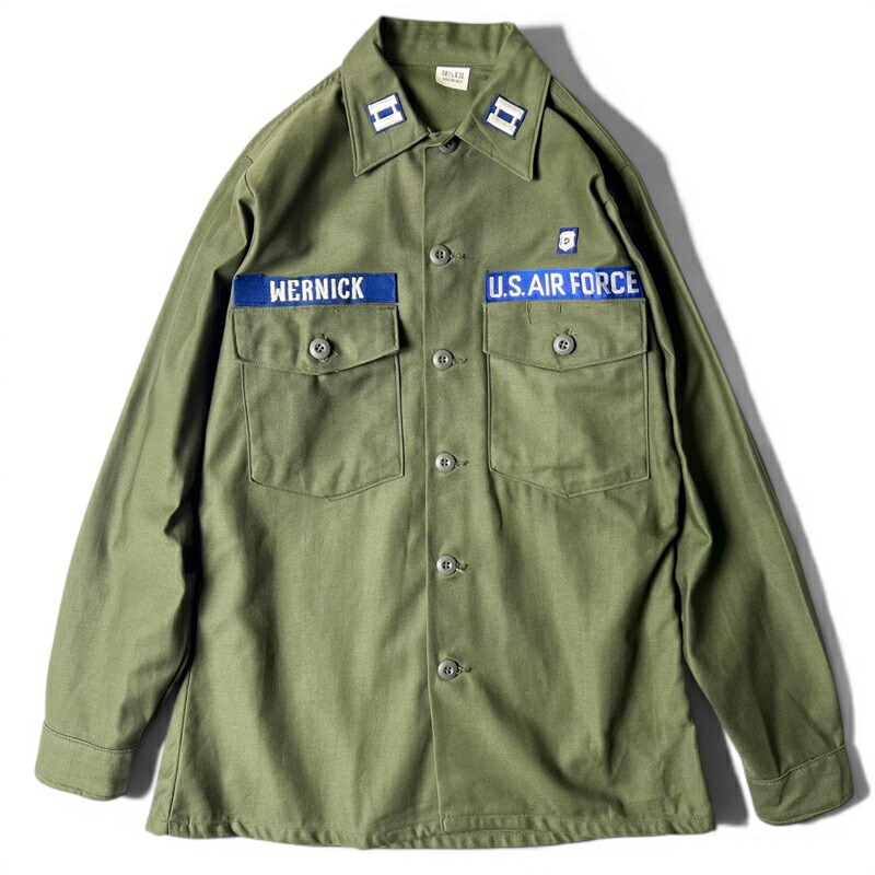 デッド棚卸し資産 70s US ARMY 米軍実物 OG-107 綿織物 繻子 ありがた味 ティーシャツ 4th ティーシャツ袖 14 1/2 / 70年月日 ビンテージ ミリタリー 上衣 USAF 【中古】 古着 亜米利加古着 USED ユーズド 中古 VINTAGE US古着 アメカジ