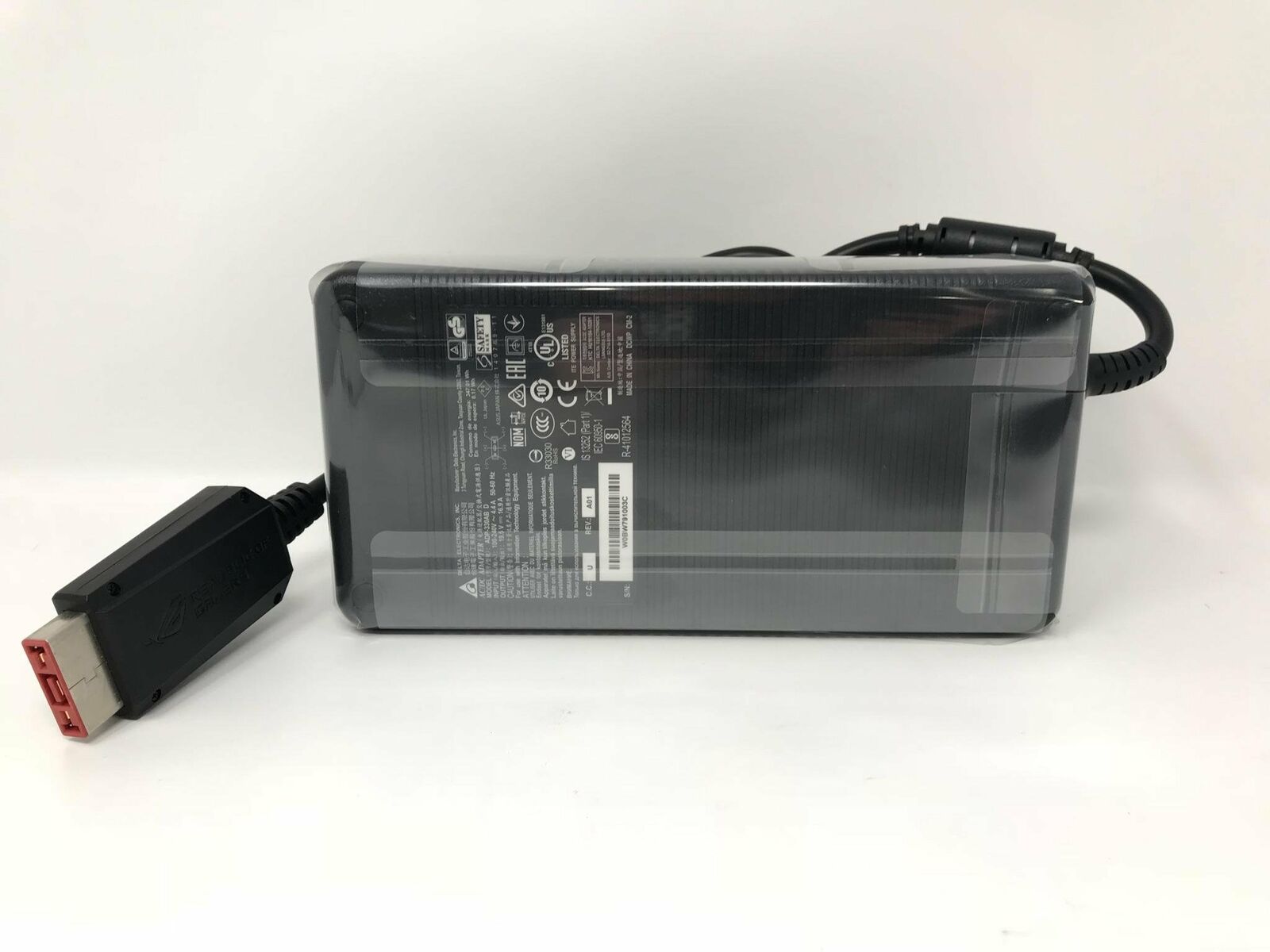 acer 純正新品 Acer 19.5V 16.9A Predator Helios 300 用 330w