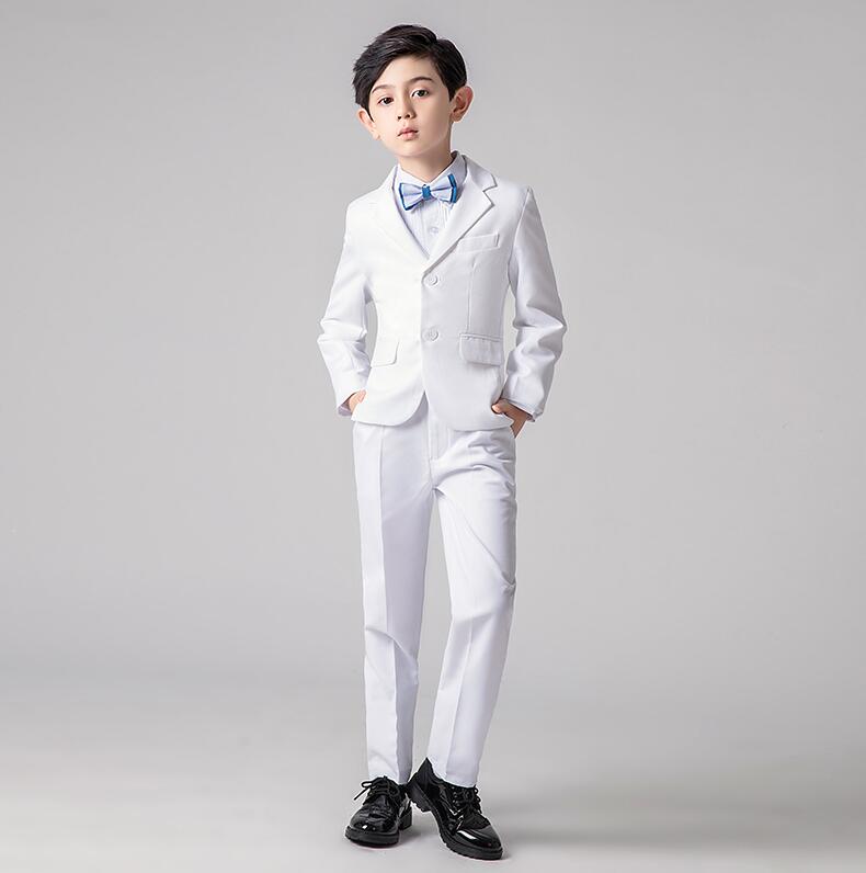21春夏新作 舞台 司会 卒業式 結婚式 花婿の介添え 男の子 送料無料 高品質 カジュアル 子供二つスーツ100 110 1 130 140 150 160 170 5点セット 3色 長袖ジャケット ベスト 長袖シャツ 蝶ネクタイ パンツ 演出 発表会 卒園式 入学式 子供服 フォーマル 七五三