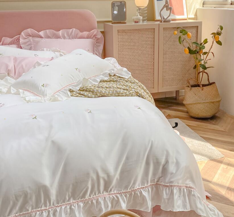 韓国風 肌に優しい 敷き布団カバー 枕カバー フラットシーツ ボックスシーツ 四季通用 布団カバーセット セミダブル ダブル 寝具カバー 掛け布団カバー プレゼント 洗える 可愛い 春夏秋冬 ベッド用品 4点セット 花柄 学生 1 5m 1 8m 2 0m 学生 抗菌防臭 レーヨン