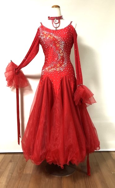 楽天市場】＜レンタル＞衣装・カラオケ・社交ダンスドレスMサイズ