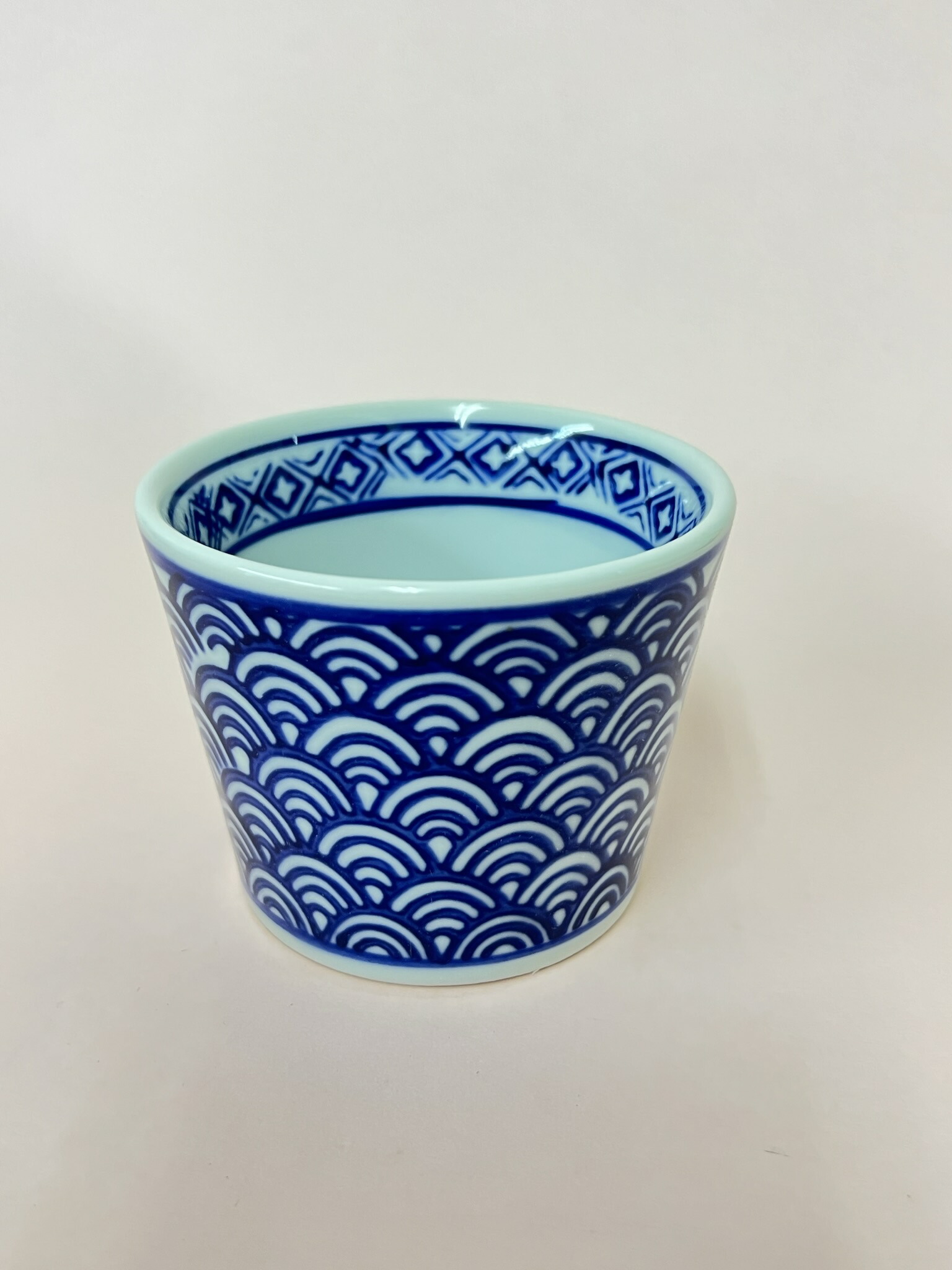 楽天市場】陶器 青花 【6”杯洗】花唐草 陶磁器 染付 盃 日本酒 酒盃