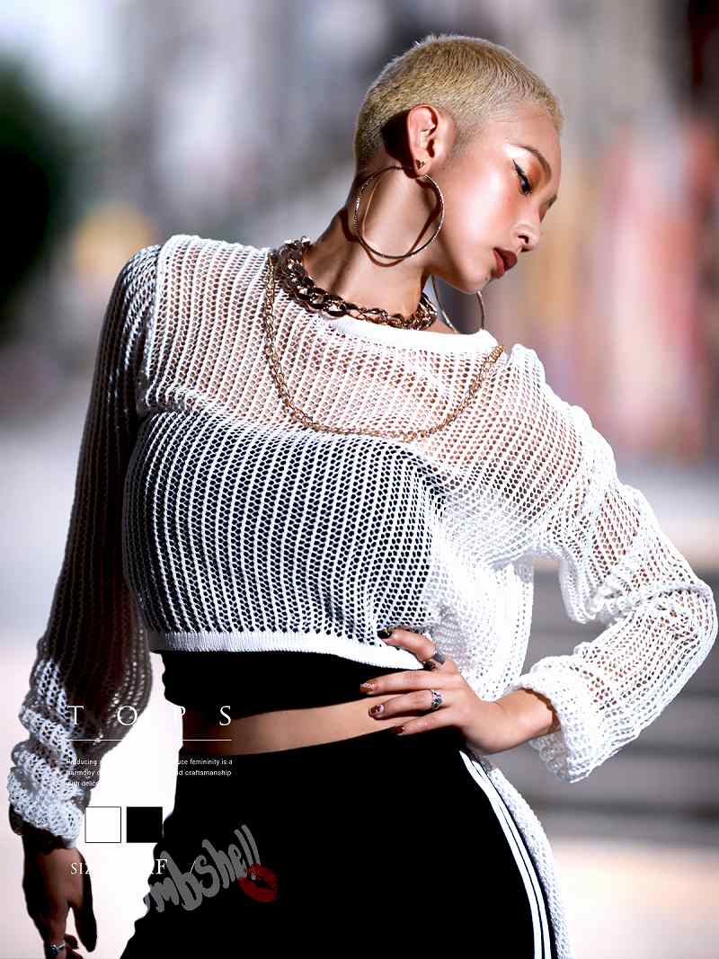 ★軽やかな透け感が魅力的★【CHANEL】裾ロゴトップス 100195_01.jpg