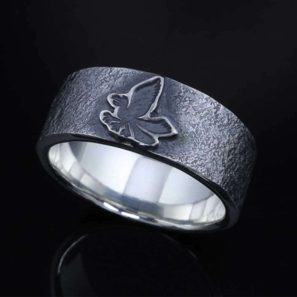 指輪 メンズ シンプル 龍頭 八咫烏 岩石 鎚目 槌目 リング 左向き シルバーリング 平打ちリング おしゃれ ブランド 親指 人差指 中指 12号 27号 ギフト プレゼント Rvcconst Com