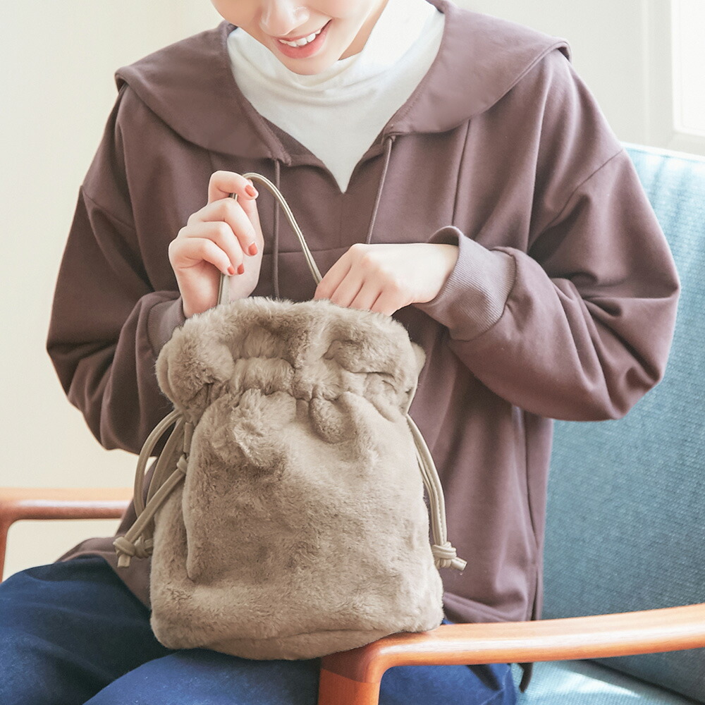 99 以上節約 ファッションバッグ 婦人 巾着２ｗａｙファーショルダー 40代レディースファッション 秋冬