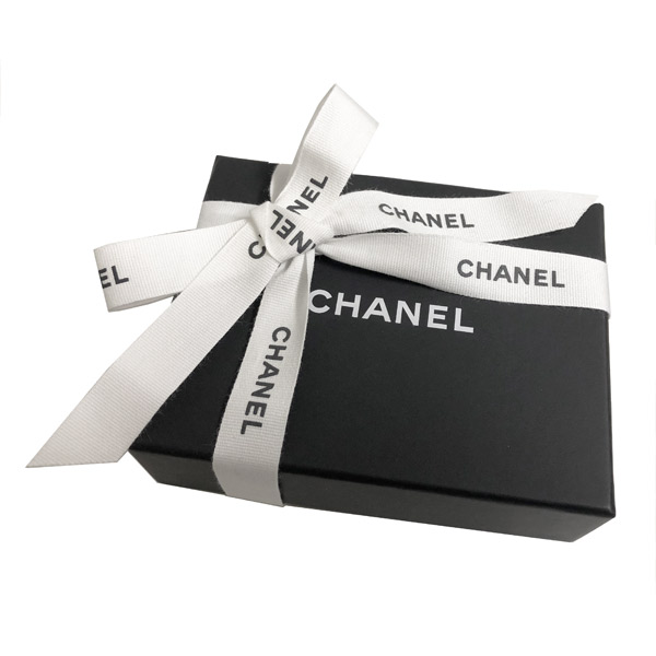 楽天市場 新品 Chanel シャネル 年秋冬コレクション Ccマーク ネックレス Ab4185b N8003 メタル ラインストーン ゴールド 箱 リボン ラッピング 心斎橋ミュゼ