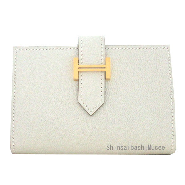 ≪Brand new≫ HERMES Bearn Mini Mushroom Gold Hardware Chevre myzore Box Ribbon Wrapping Mini Wallet Card Case ≪ 新品 ≫ エルメス ベアン ミニ マッシュルーム ゴールド金具 シェーブル 箱 リボン ラッピング ミニ 財布 カードケース｜心斎橋ミュゼ