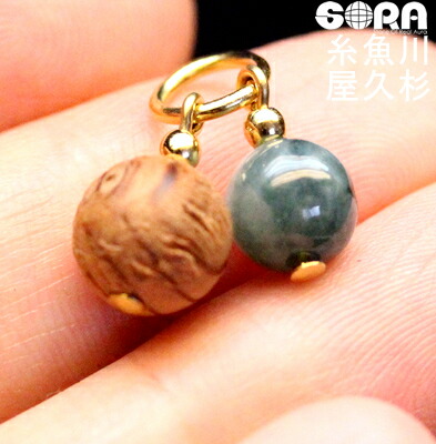 チャーム　SA糸魚川青翡翠（ひすい）　7mm　屋久杉　A貨　パワーストーン 天然石　翡翠　青翡翠　屋久島