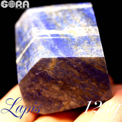 ラピスラズリ 原石 8cm 楽天市場】【最高品質】 ラピスラズリ原石（重さ135g 横幅8cm 高