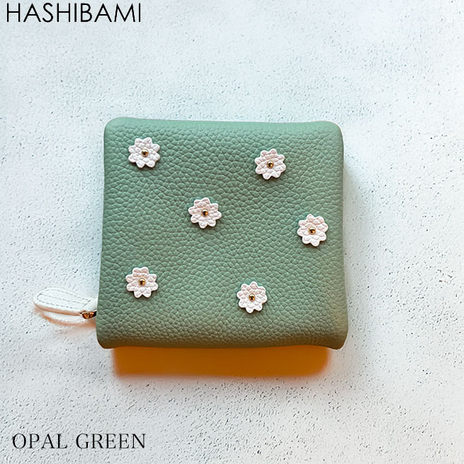 ※先行予約◇5月下旬-6月上旬納期◇ショップ袋おまけ付◇【Hashibami ハシバミ】 財布 スモールフラワー ハーフウォレット 二つ折り【送料無料】※予約はクーポン無効　正規品