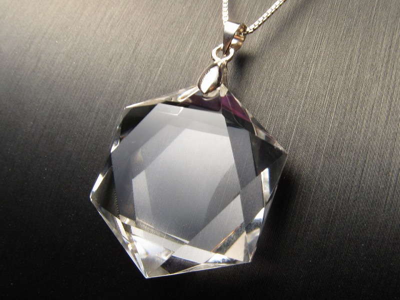 水晶アステロイドfromブラジル fit=scale-down,w=1200