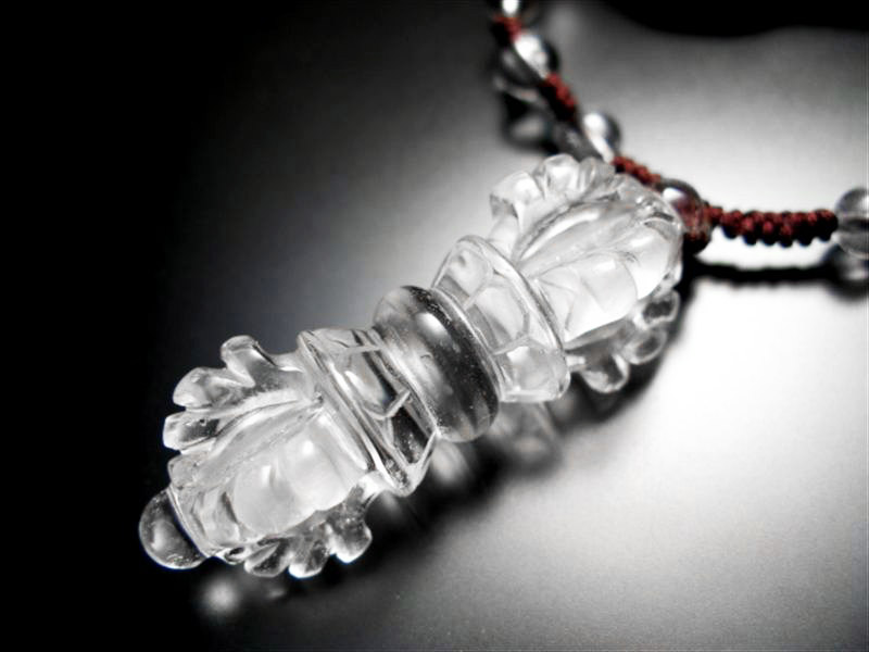楽天市場】手彫り 天然水晶 五鈷杵（ヴァジュラ）ネックレス｜密教法具