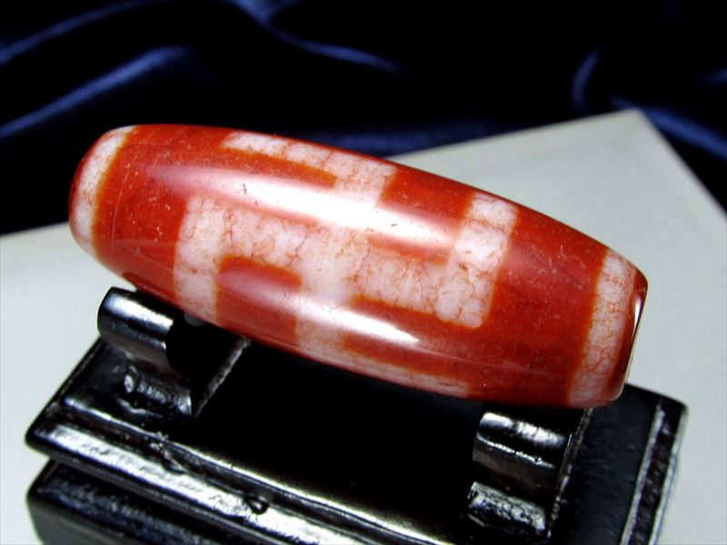 赤朱砂入り‪ෆ‪.*・゜龍眼天珠(*´˘`*) 楽天市場】【九眼天珠紅朱砂龍紋天珠】ミニサイズ 約31mm-32mm 1個売り