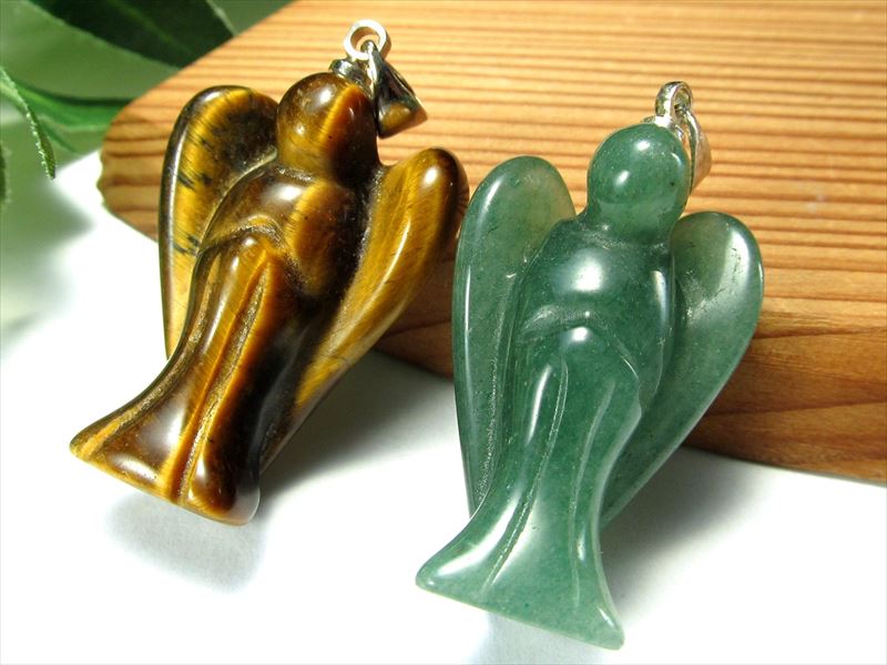 楽天市場】○マルチカラー【フローライト エンジェル 彫刻置物