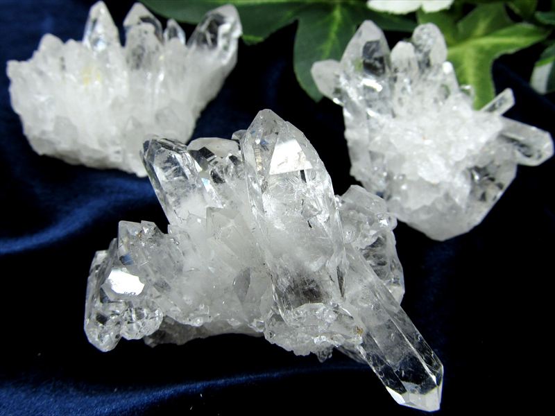 ★数量限定★キラキラ得々セット☆【計200g天然水晶＆希少ミニクラスター】❤️ 楽天市場】パイライト 水晶クラスター 約153グラム【パワーストーン