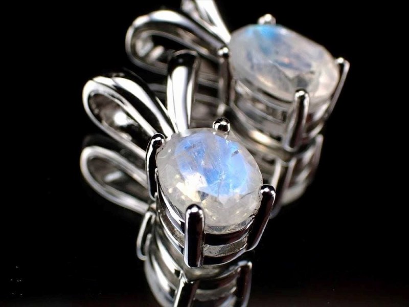 楽天市場】美しい橙と青の輝き【サンストーン ムーンストーン共生