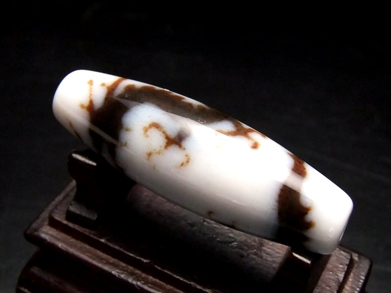 楽天市場】○A至純天珠 【龍水蓮花三眼天珠(りゅうすいれんかさんがん