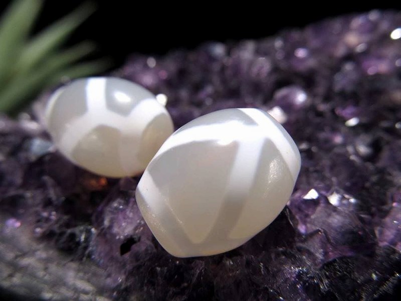 楽天市場】○究極の開運天珠【五本爪龍神彫り 天照石（てんしょうせき