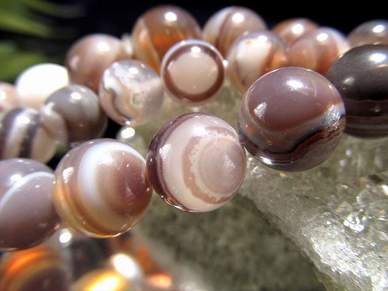 楽天市場】○【6mm珠 天然レッドクリスタル（レッドガーデン、レッド