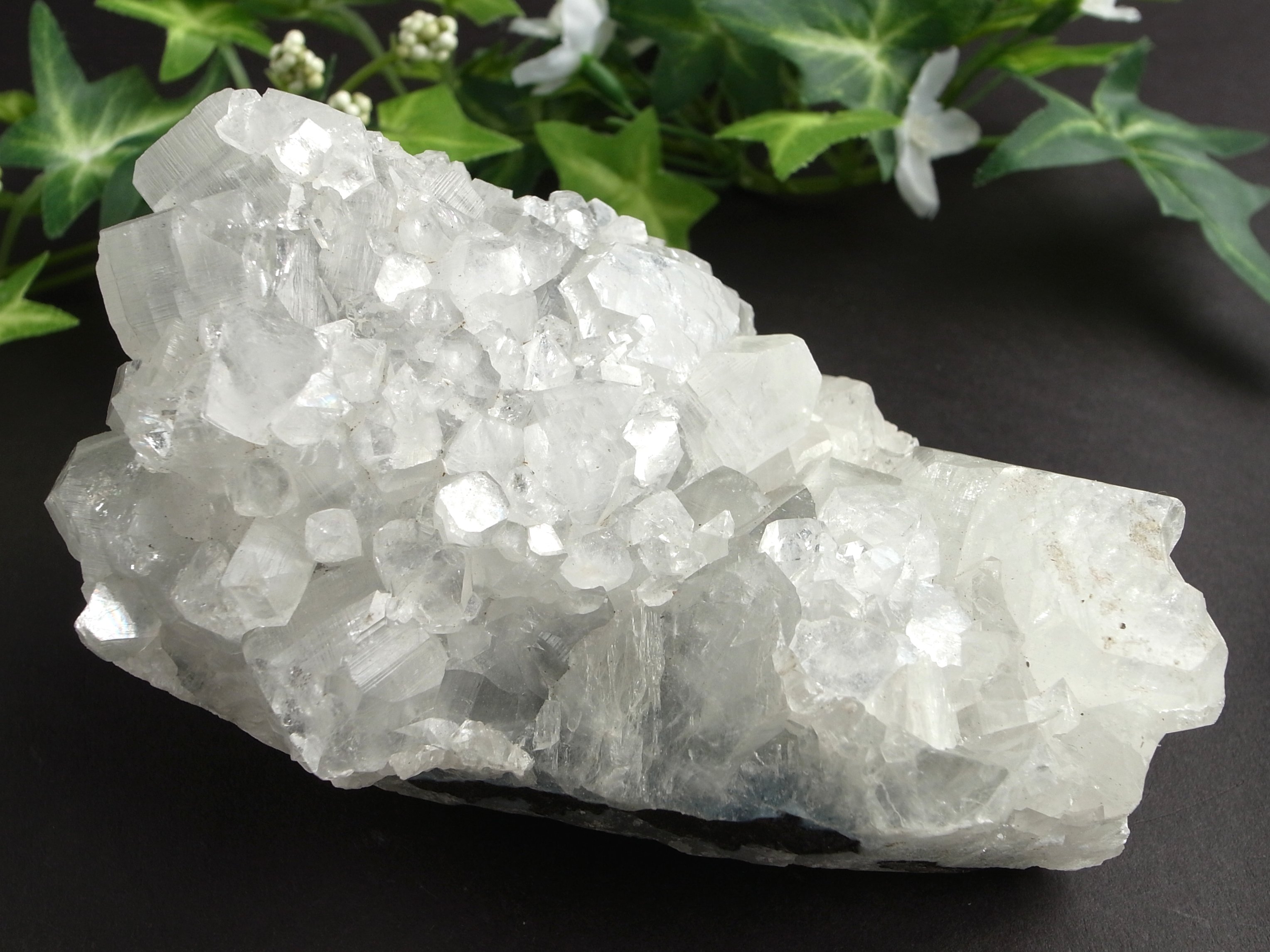 楽天市場】虹入り！○【アポフィライト（魚眼石）クラスター原石】最