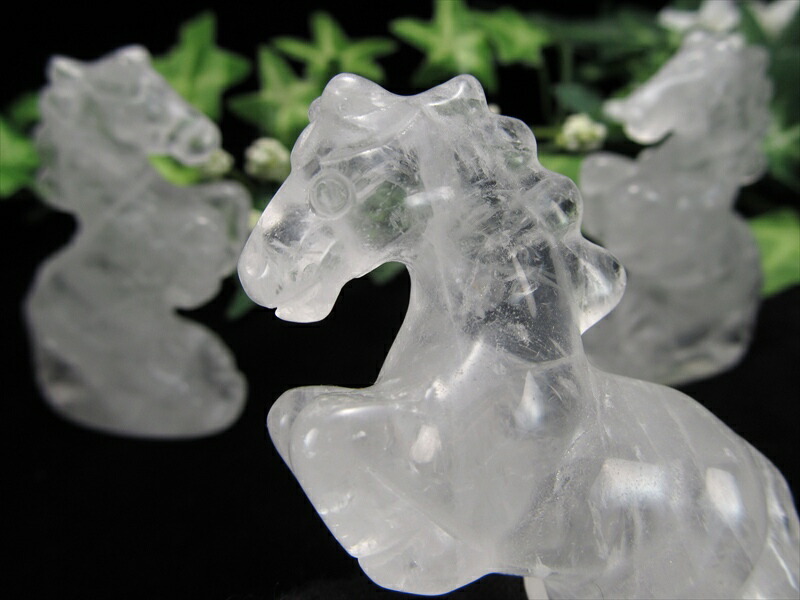 楽天市場】2026年の干支【水晶 馬 彫刻置物】1個売り 重さ約50g-60g