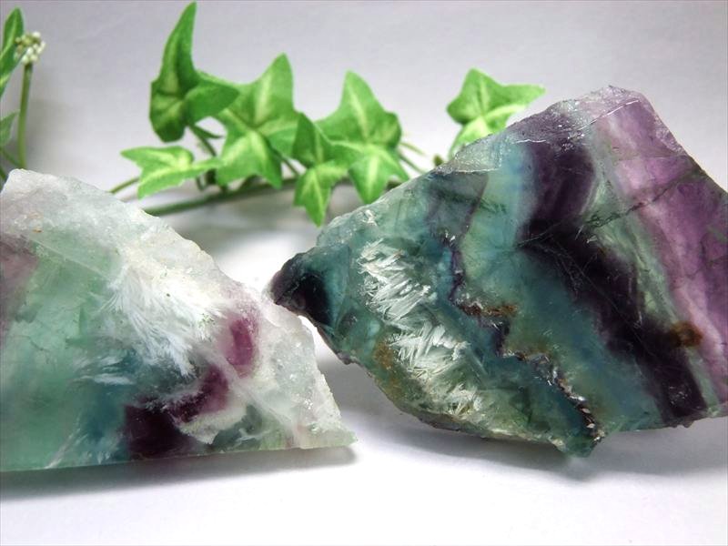 ぽむさま専用 キャンディーカラー フローライト天然石置物 台座付き