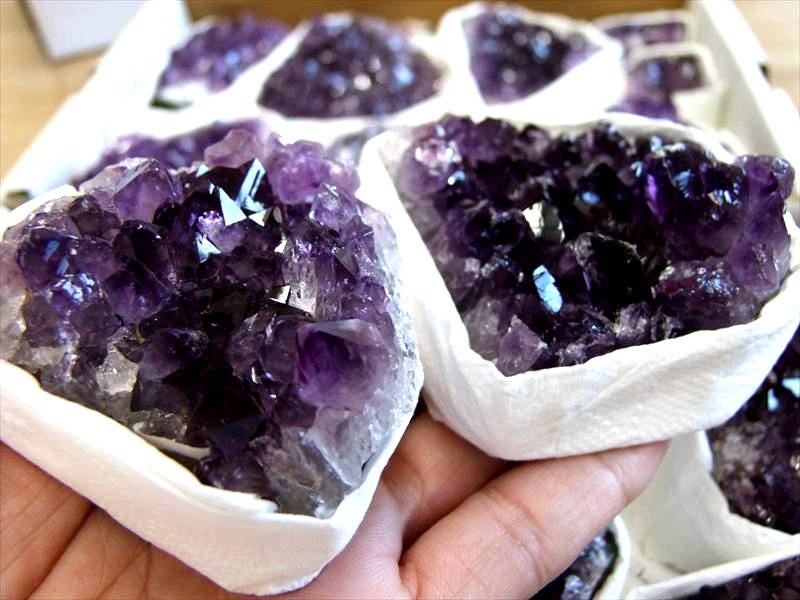 楽天市場】4A【アメジスト（紫水晶）クラスター スタンドタイプ】【重