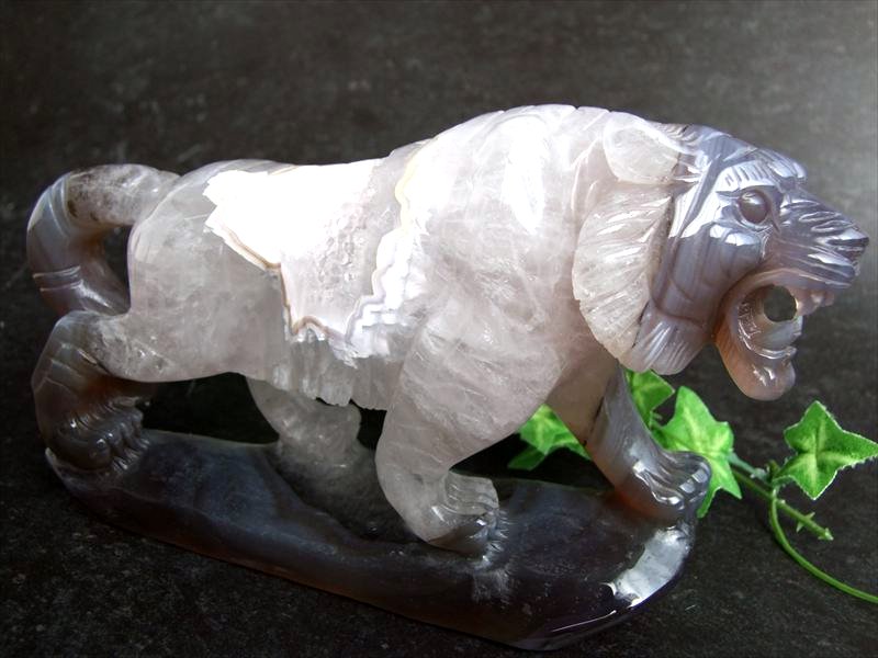 楽天市場】○マルチカラー【フローライト エンジェル 彫刻置物】1個