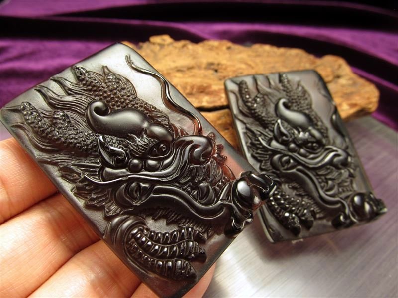 ☆特選一品☆浄化魔除け【レインボーオブシディアン『龍彫り 