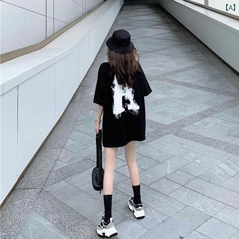 かわいい 女性 ロングT レディース 黒の 半袖 Tシャツ 大きいサイズ ミディアムと ロング スタイル 2025年の 夏の ボトムス Tシャツが 欠けている