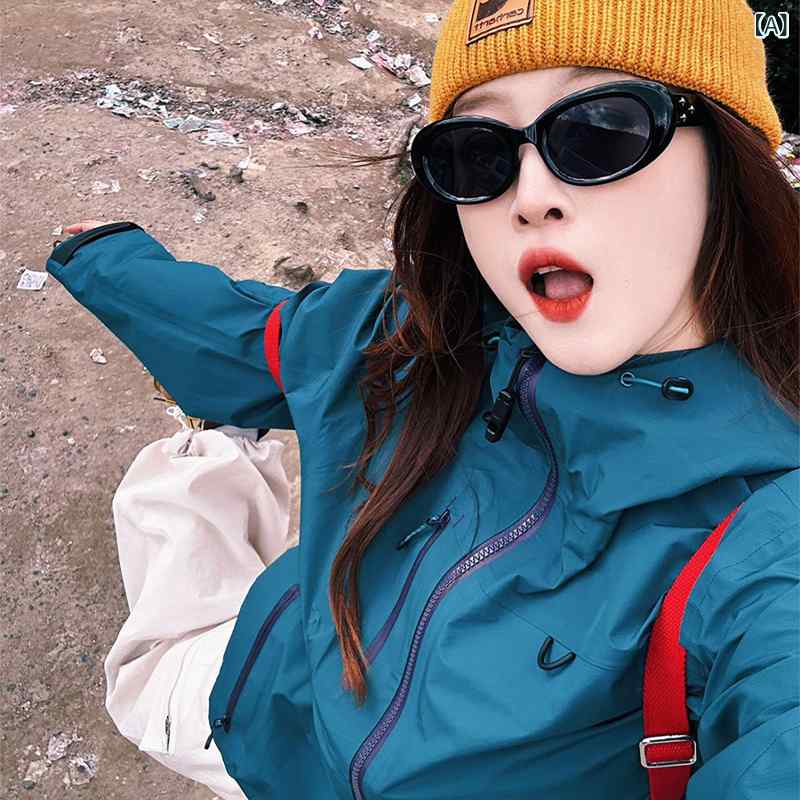 2025年の成人女性向け防風潮ブランド名の冷やりとしたな山登り服仙踪緑?外レディースチャージジャケット。