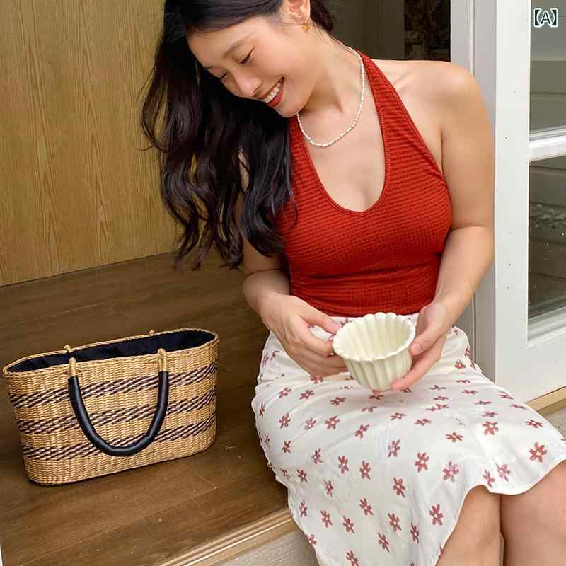 ホルターネック レディース トップス ホルターネック レディース トップス うーん かゆい フランスの レトロ ホルターネック ベスト 女性 夏 魅惑的 背中の 開いた ショート トップ 胸 パッド 付き
