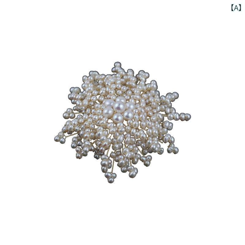 アクセサリー　パール　ジュエリー 手編み パールの 花の ブローチ 女性 高級 ピン コート セーター 秋冬 アクセサリー ギフト