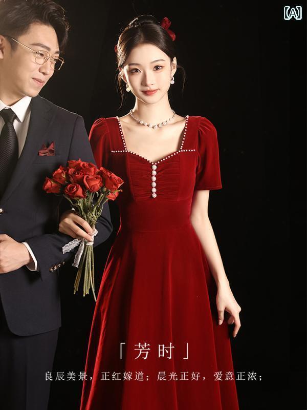 赤いドレス　レディース ベルベットの トースト ドレス 小さい 花嫁の ウェディングドレス ワイン レッドの 高級 婚約 ランニング プリンセス スタイル