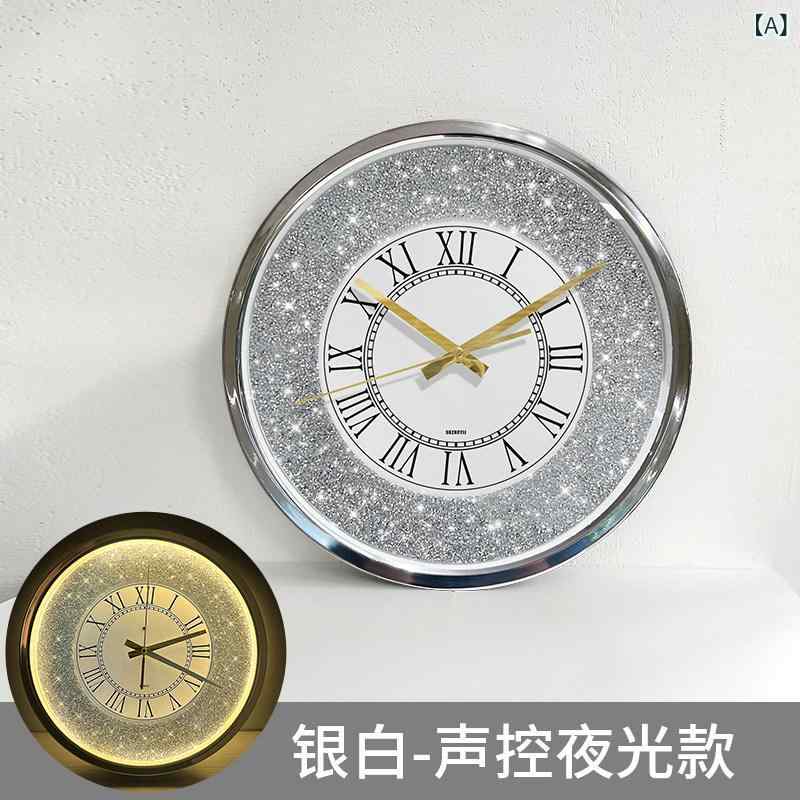 壁掛け 時計 おしゃれ 明るく 輝く ラインストーン 壁掛け 時計 インテリジェントな 音声 制御の 明るい リビング ルームの 高級 衛星 ラジオ 自動