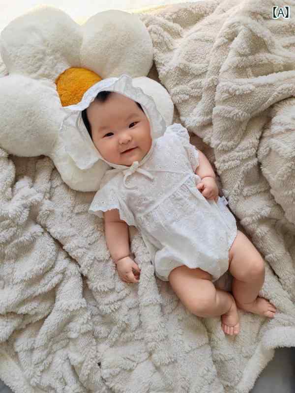 赤ちゃんの ジャンプスーツ 英国 赤ちゃんの 夏の 満月の ロンパース 女の子 百日 パーティー 三角形の ハイハイ 服 1歳の ジャンプスーツ 夏