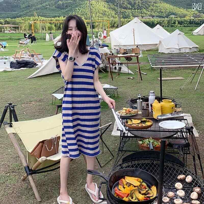 サマーニット レディース ステーション 2025 夏の 韓国 バケーション ブルーストライプ ストリート ブラスト ハイエンド 薄手 ニット Vネック ワンピース
