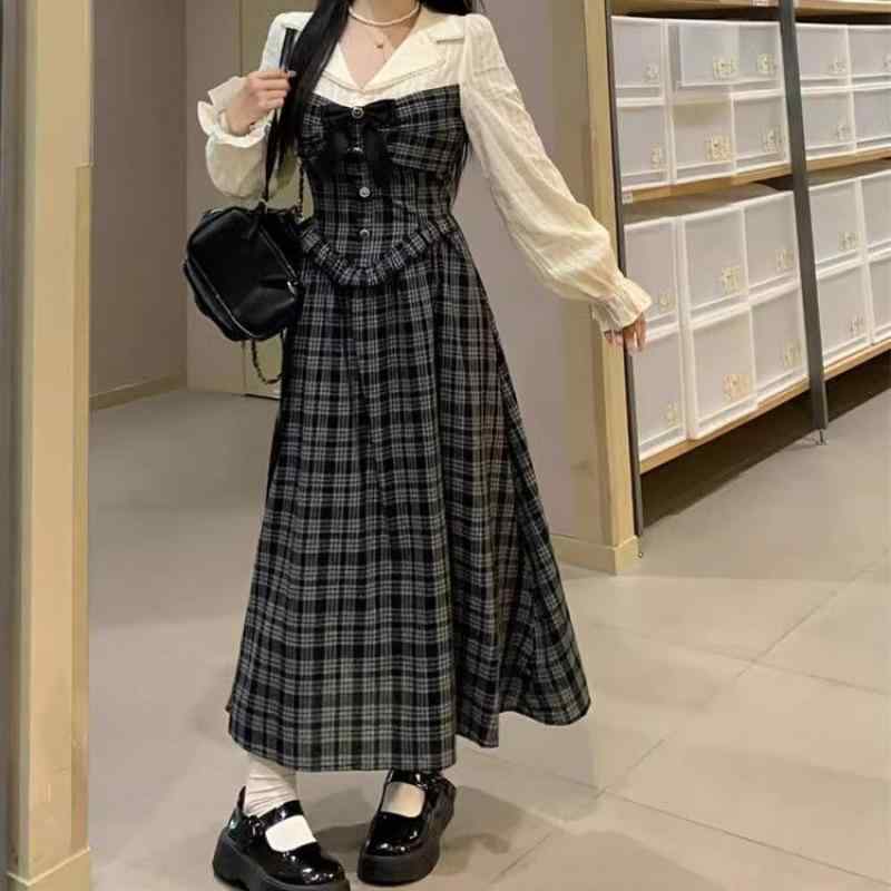 ワンピース レディース 秋 ブラウン系 プレッピースタイル レトロ チェック柄 リボン 付き ロング丈 ゆったり シルエット ウエストカバー スリム スイート 甘め 膝下丈 膝隠し 日常使い コーディネート 簡単 着回し 軽量 素材 柔らかい