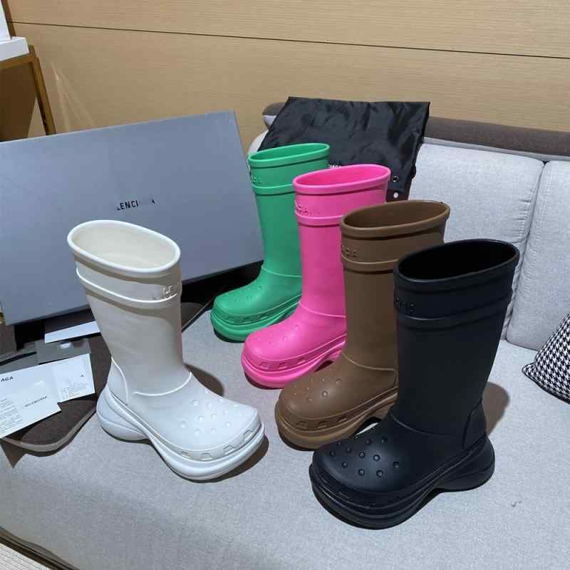 レディース 雨靴 膝下丈 厚底踵 増高 防滑底 雨合羽 流行り物 街御拾い 今めかしい 軽さ 予防医学原料品 通い 普段使い
