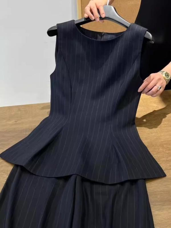 スーツ レディース 夏 紺色 セット ベスト 上着 パンツ 通勤用 スリム フィット 痩せ見え 軽量 吸湿速乾 伸縮性