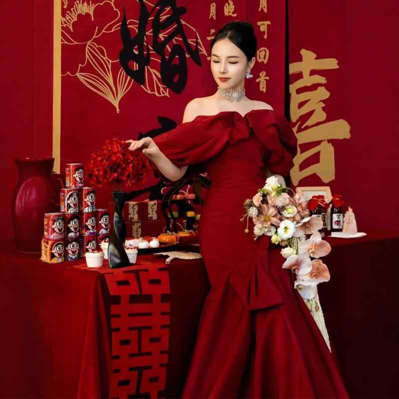 レディース 衣装 オフショルダー  ぶどう酒赤いこと 人魚 スコート 御芽出度 お召しもの エンゲージメント 寄りあい 夕まぐれお召しもの 御前上等感 雅びやか お上さん  填まる 影ぼうし フォーマル お召しもの