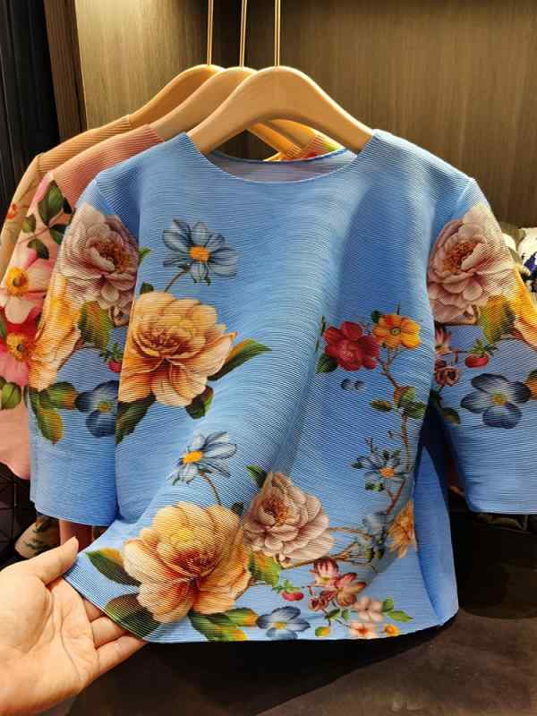 Tシャツ レディース 春夏 通勤用 花柄 丸首 半袖 プリーツ ゆったり 大きめ ママ向け 上品 トップス ブラウス ルーズフィット ビッグシルエット 伸縮性